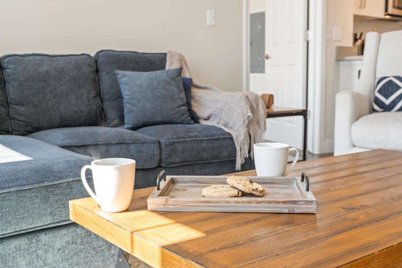 Luxury Retreat - King Beds, Hot Tub, & Pool - Family & Remote Work Friendly Apartment Рино Екстериор снимка